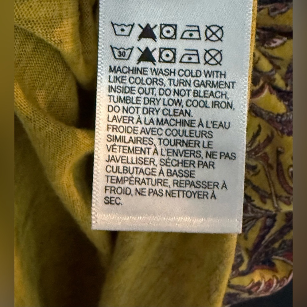 🏜️Lucky Brand Short Sleeve AOP Top - Picture 8 of 10